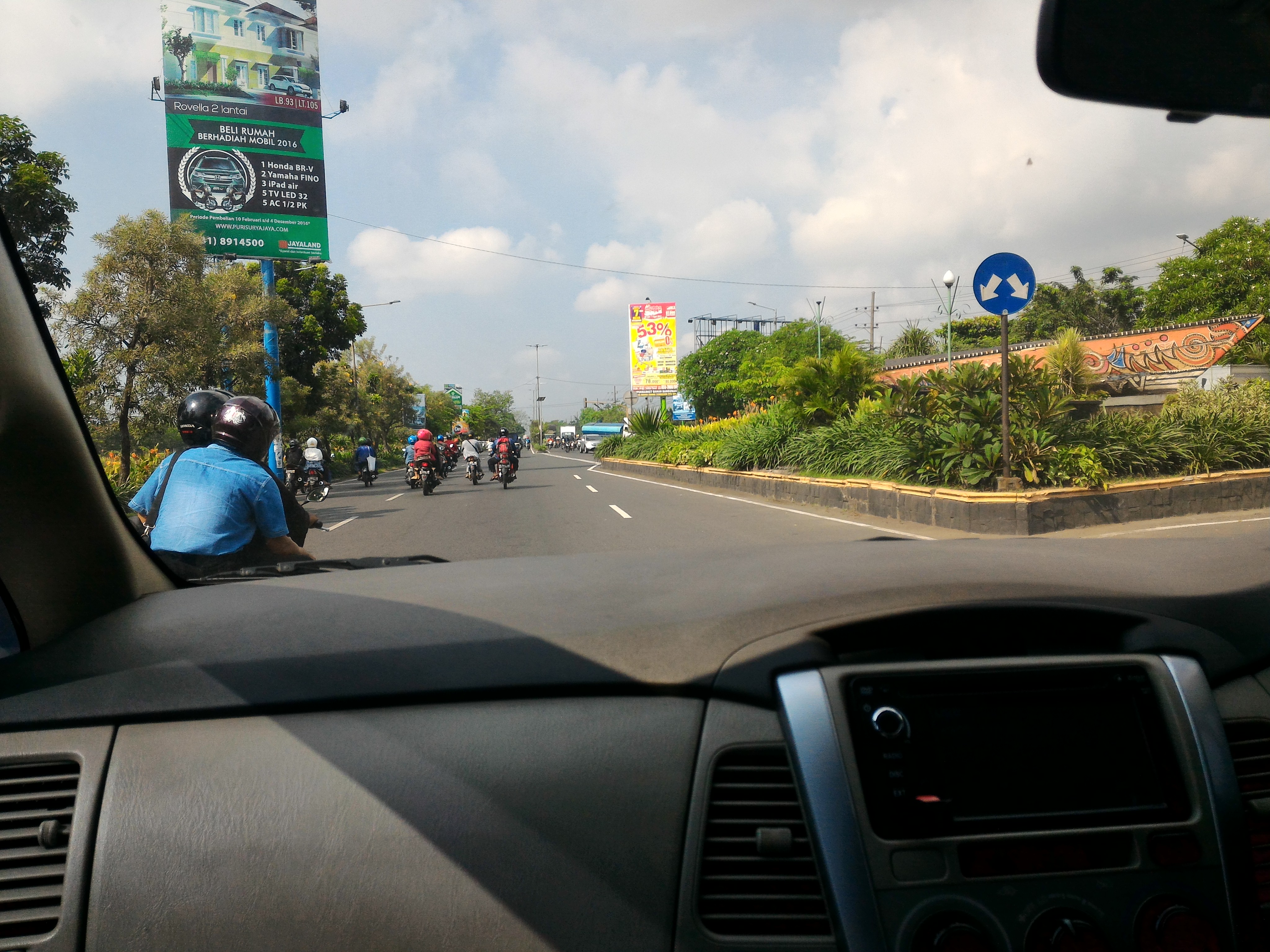 Jalan Raya Pos Surabaya 1000 KM Panarukan Menyusuri Jalan Raya